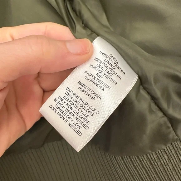 Frye and Co. Lightweight Sherpa Quilted Green Bomber Jacket - Picture 11 of 11